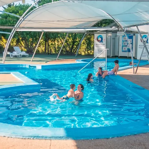 Área de reposo del parque